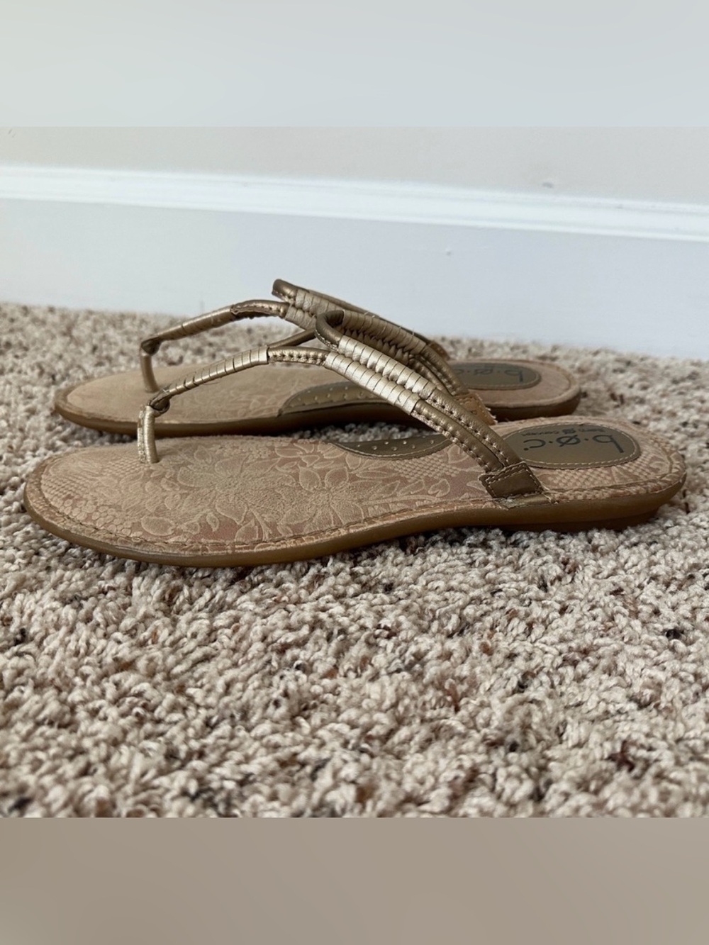 BOC by Born Gold Metallic Slingback Cushioned Sandals Women’s Size 10 Comfort